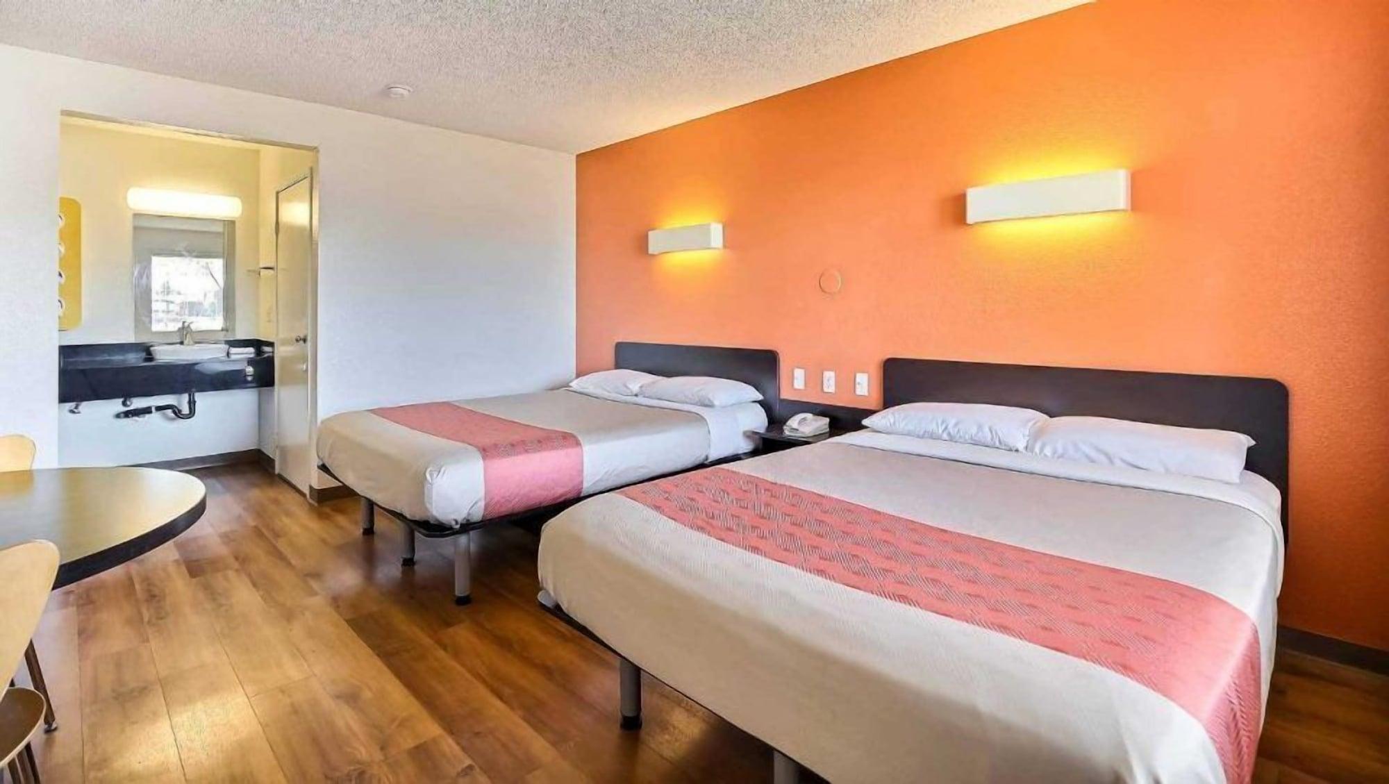 Motel 6-Oakland, Ca - Embarcadero מראה חיצוני תמונה
